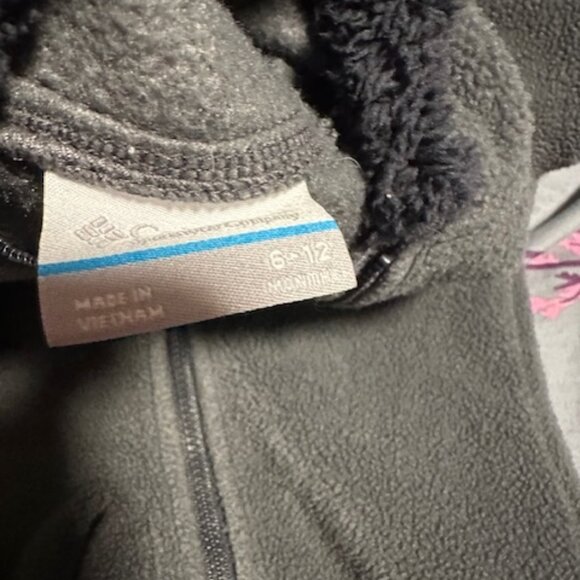 Columbia Fleece suit size 6-12 months - Picture 3 of 3